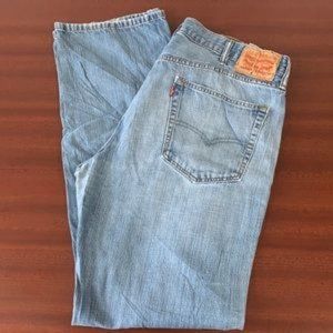 Men’s 559 Levi’s mom jeans